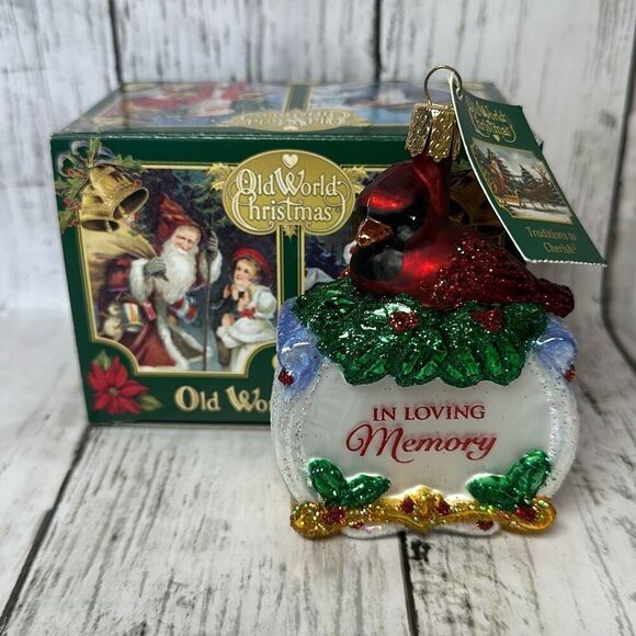 Old World Christmas OWC in Loving Memory Cardinal Ornament in Box - Picture 1 of 7